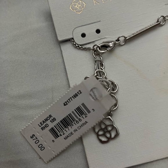 Kendra Scott Silver and White Bar Necklace with Box and Dust Bag NWT Think 🎄🌲🎅🎁 - Picture 2 of 6